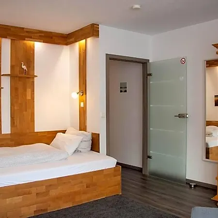 Lupartment Aparthotel